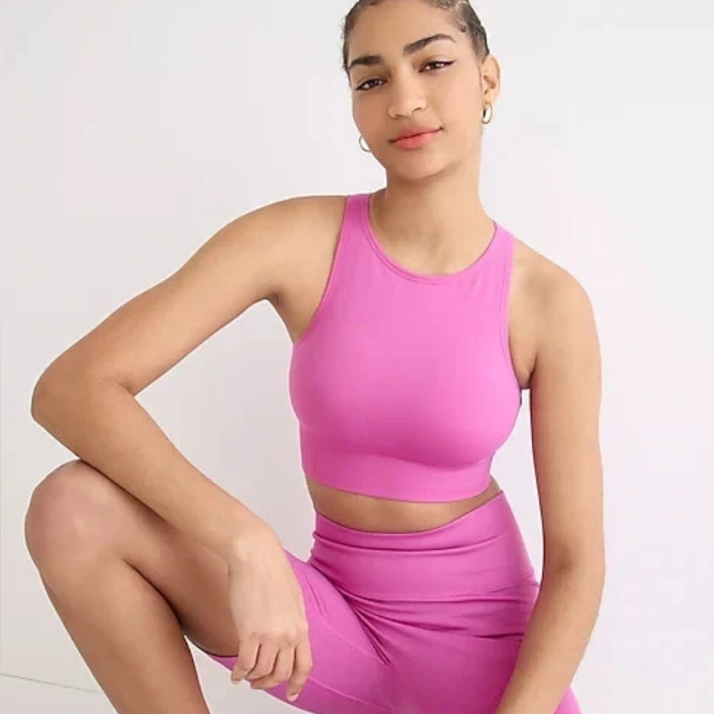 -Jcrew  high neck long line fuchsia sports bra /Crop top removable cups XS